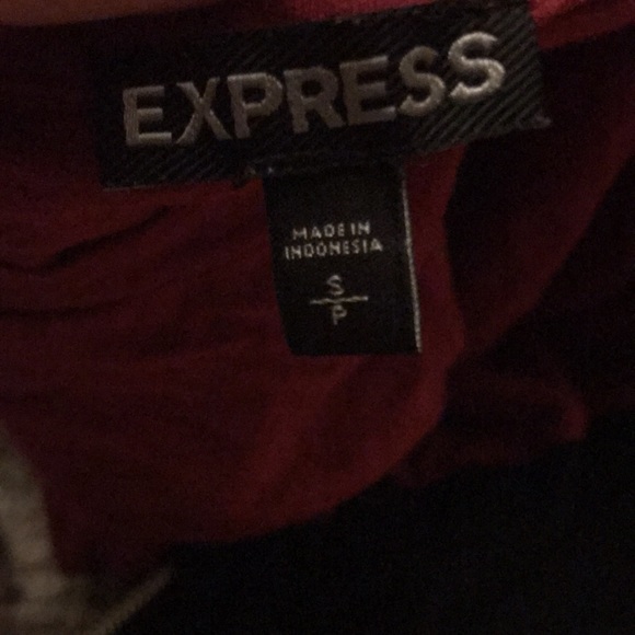 Express Short sleeve pink/red and black blouse - Picture 6 of 6